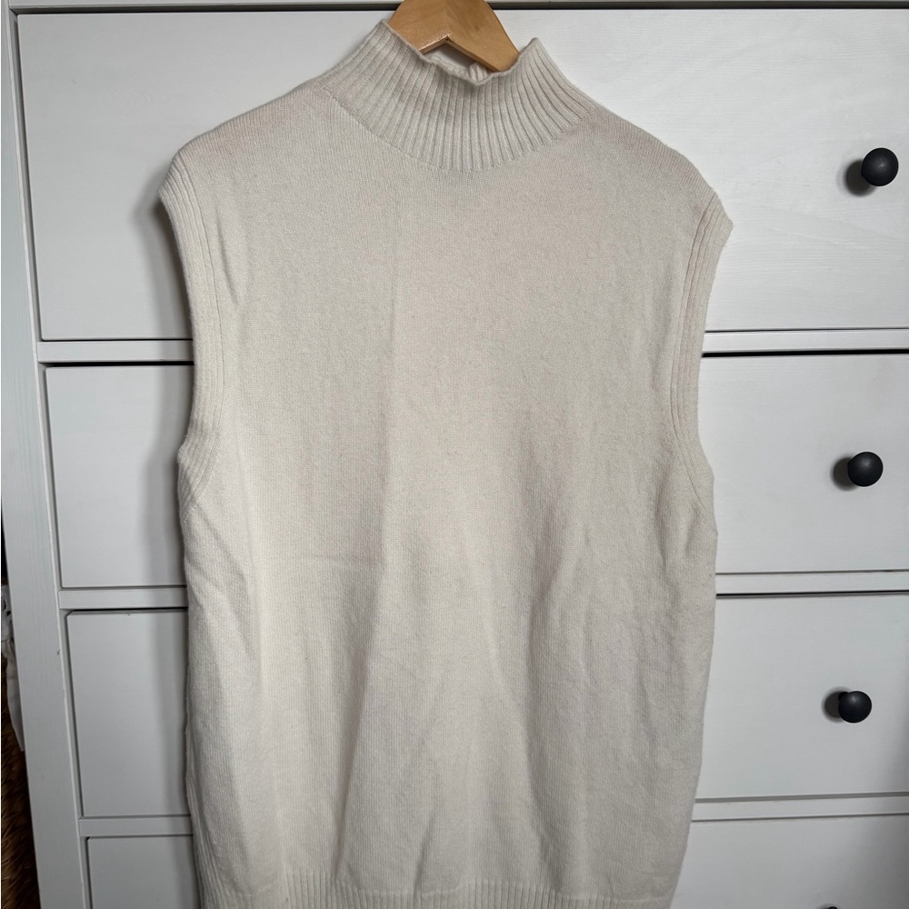 Athleta Cream Ribbed Turtleneck Sweater Vest